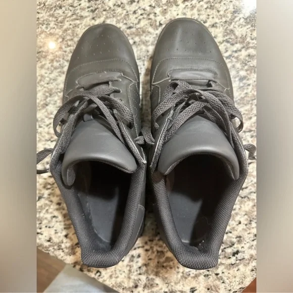 Adidas Yeezy Powerphase Sneaker - Picture 10 of 12